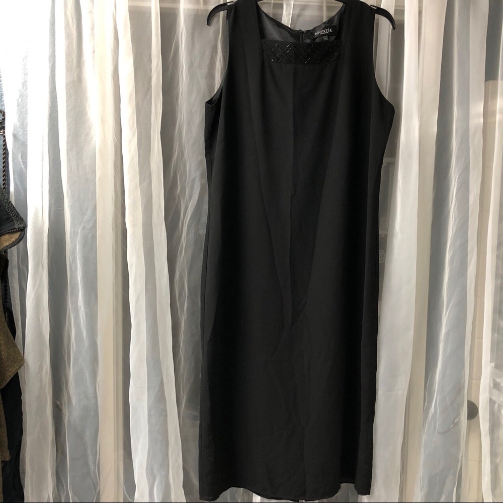 3 for $10/🤩HP🤩 Montee Collection, long black evening dress